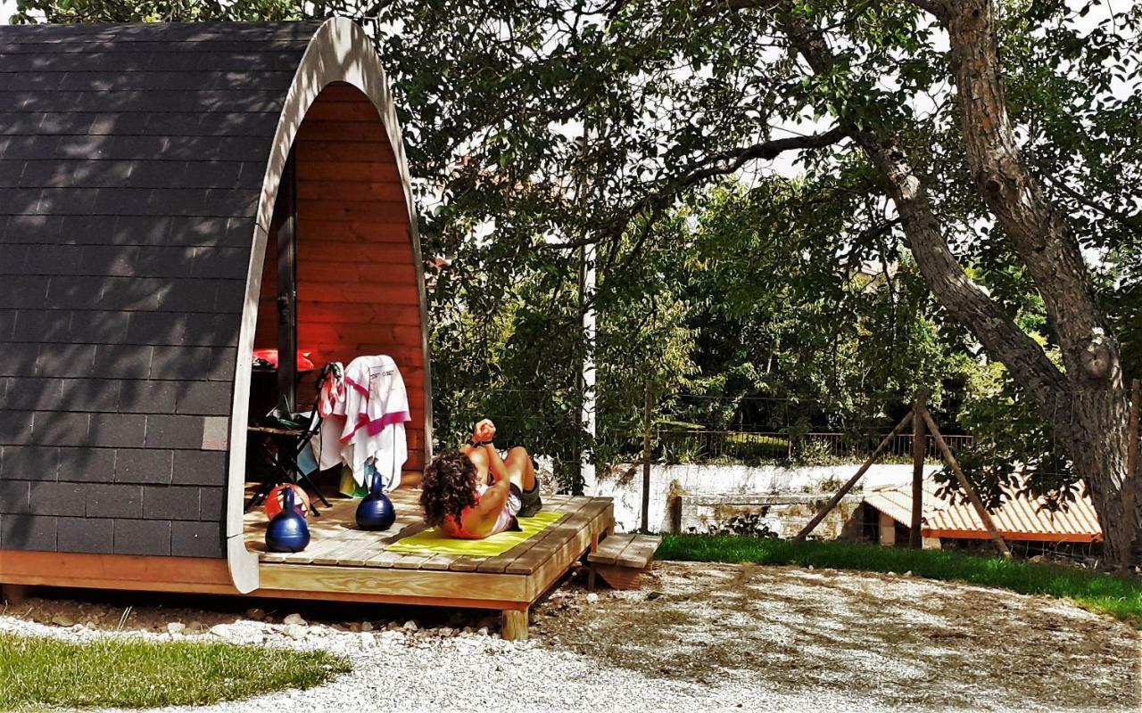 ホテル Glamping Hills Santa Comba de Rossas エクステリア 写真